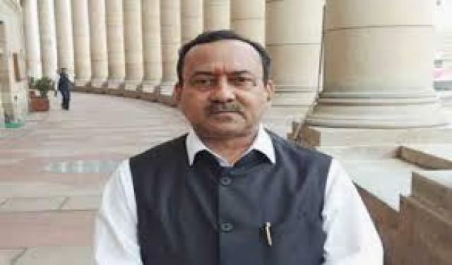  'ಯುಎನ್ಐ' ಅಧ್ಯಕ್ಷರಾಗಿ ವಿಶ್ವಾಸ್ ತ್ರಿಪಾಠಿ ಪುನರಾಯ್ಕೆ